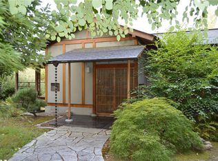 8282 NE Lovgreen Rd W, Bainbridge Island, WA 98110