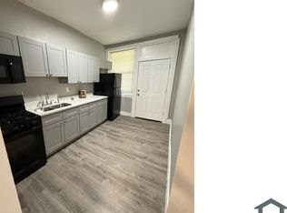 3652 S Indiana Ave #2, Chicago, IL 60653