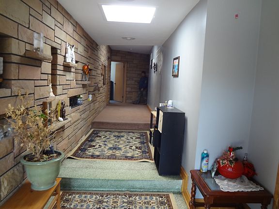 4th image of 3936 S Clarence Ave
