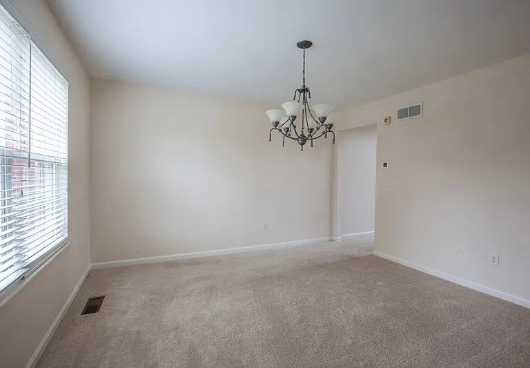 7763 Hunters Trl — Photo 12