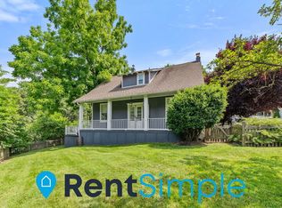 2637 Military Rd, Arlington, VA 22207