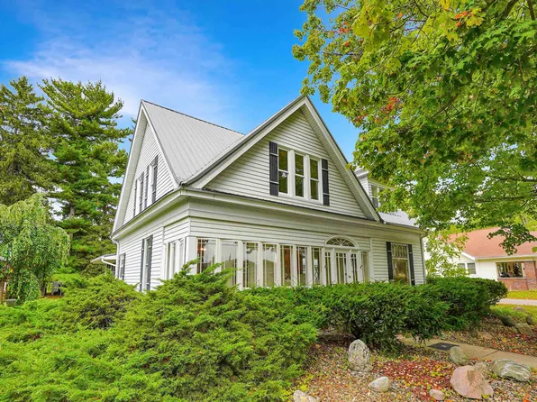 401 S Main St, Milford, IN 46542