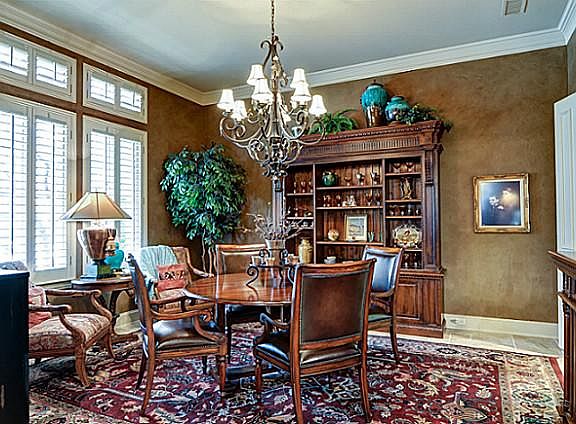 5th image of 5125 Meadowside Ln