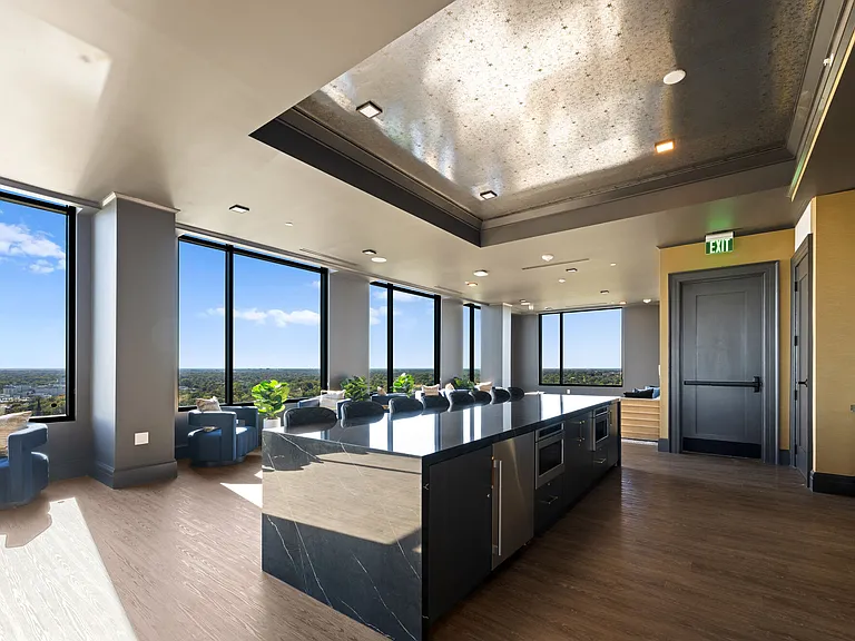 Overlook at Radius Dilworth — Photo 23