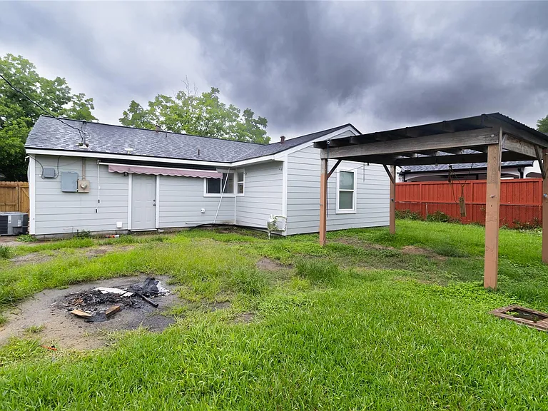 809 Norell St — Photo 15