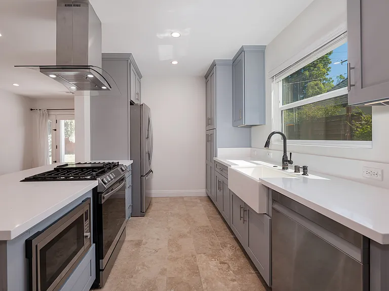 2065 Casa Grande St — Photo 8