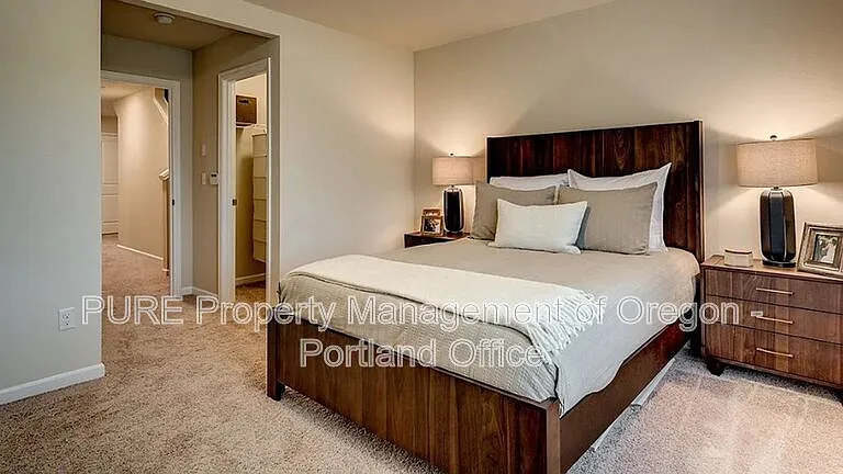 6714 NW 158th Ave — Photo 11