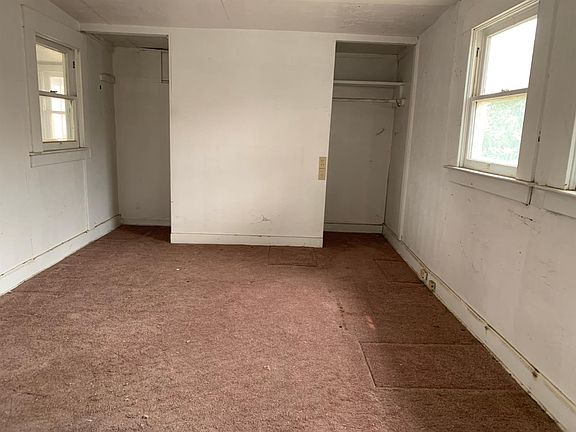 5th image of 1224 N Harrison Ave