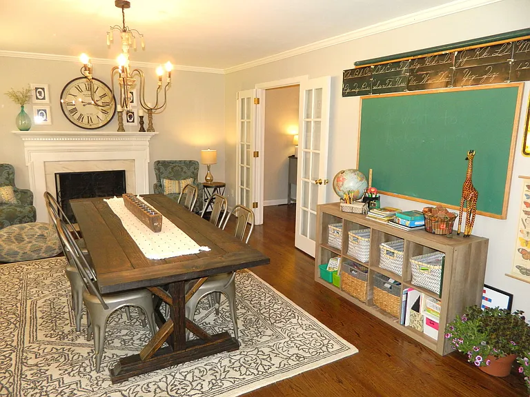 744 McClure Dr — Photo 8