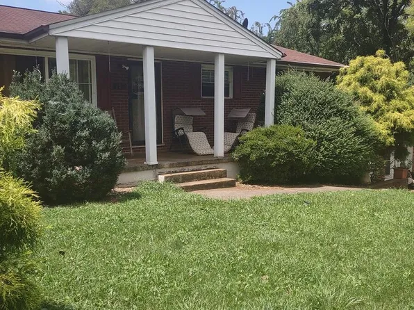 302 Mulberry St NW, Roanoke, VA 24017