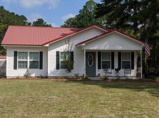 107 Laberta Dr, Springfield, GA 31329