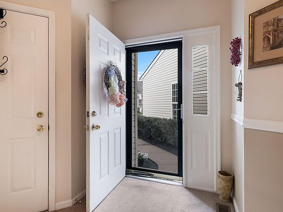 5th image of 73 Wheatsheaff Ln