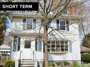 22 Vassar Ave, Providence, RI 02906