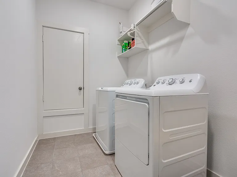 1520 Navasota Trl — Photo 15