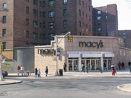 Macys Dept. Store 