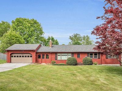 11 Hidden Rd, Methuen, MA, 01844