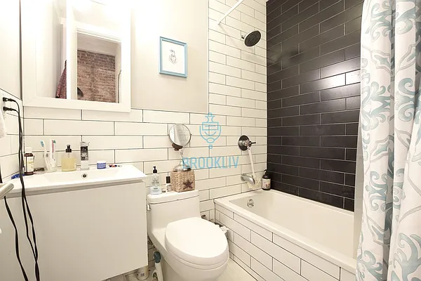 Rented by null | media 20