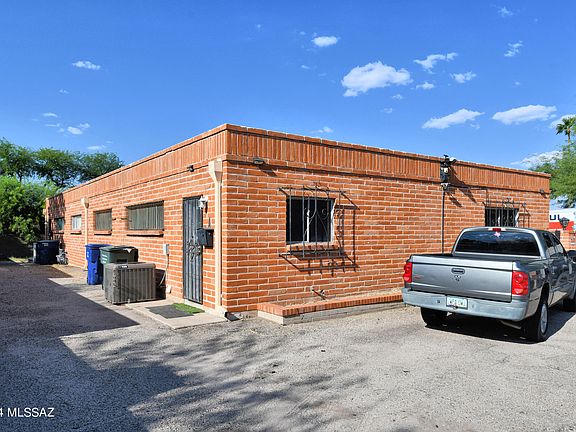 2nd image of 3815 E Bellevue St #A
