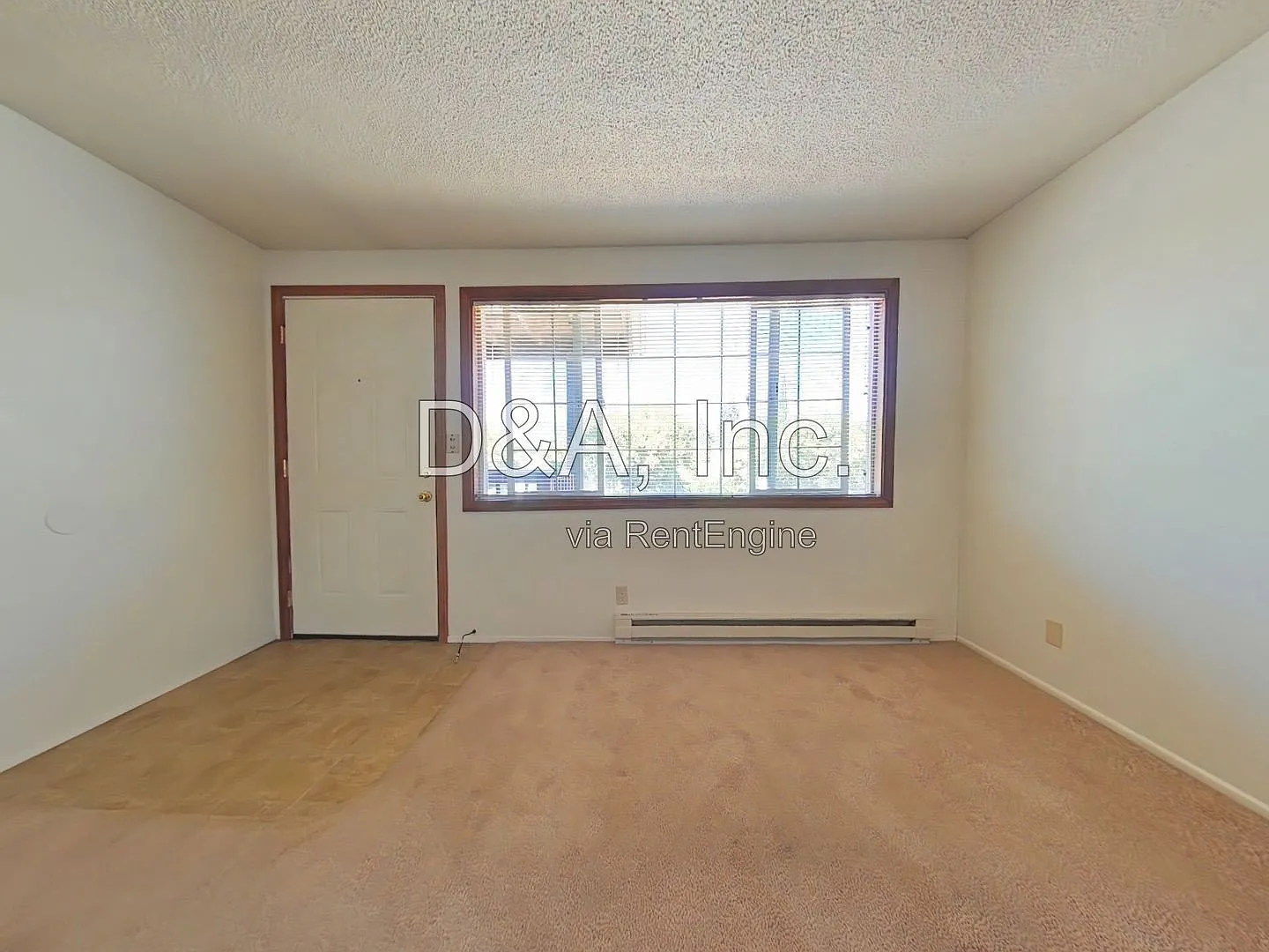 1 bed, 1.0 bath, 450 sqft, $1,295 — Photo 2