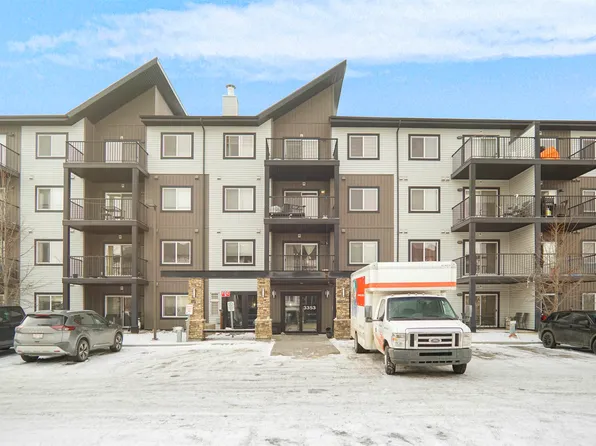 3353 16a Ave NW #103, Edmonton, AB T6T 0V4