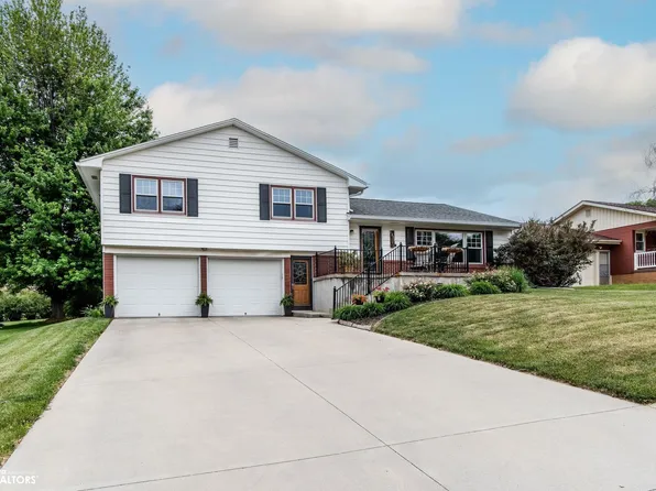 1211 Lincoln Ave, Harlan, IA 51537