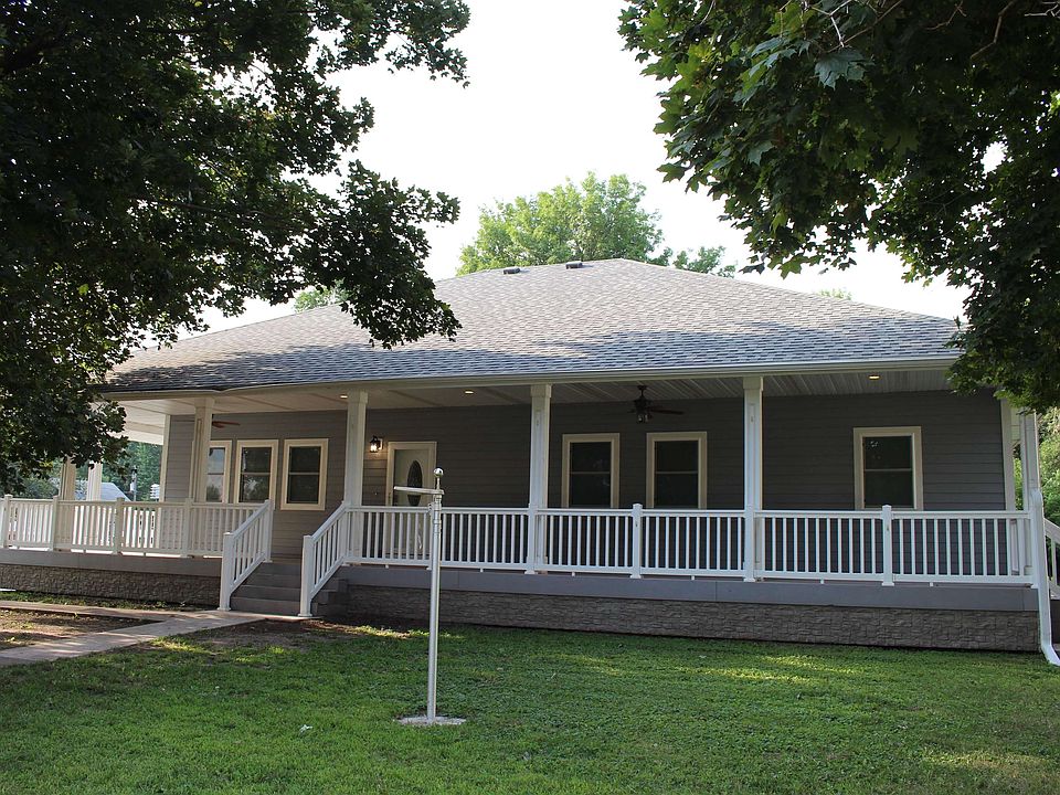 1105 Center St, Ruthven, IA 51358 MLS 230843 Zillow
