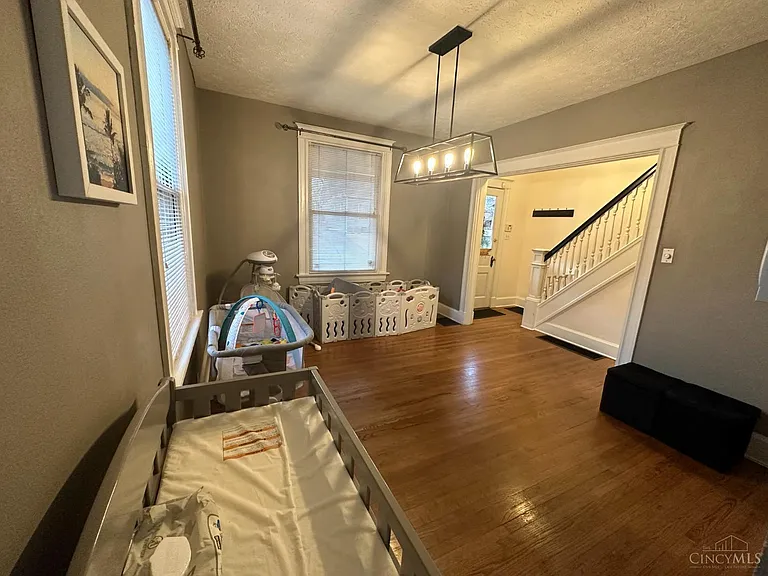 3826 Isabella Ave — Photo 9