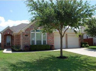 1320 Augusta Bend Dr, Hutto, TX 78634
