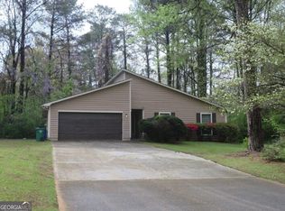 4946 Windmill Ln, Ellenwood, GA 30294