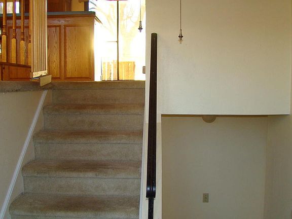 3rd image of 5322 N Lake Dr