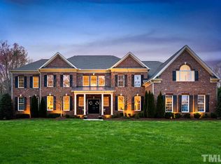 200 Whirlaway Ln, Chapel Hill, NC 27516
