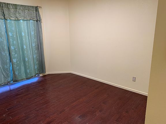 4th image of 12202 Timlico Ct Room B