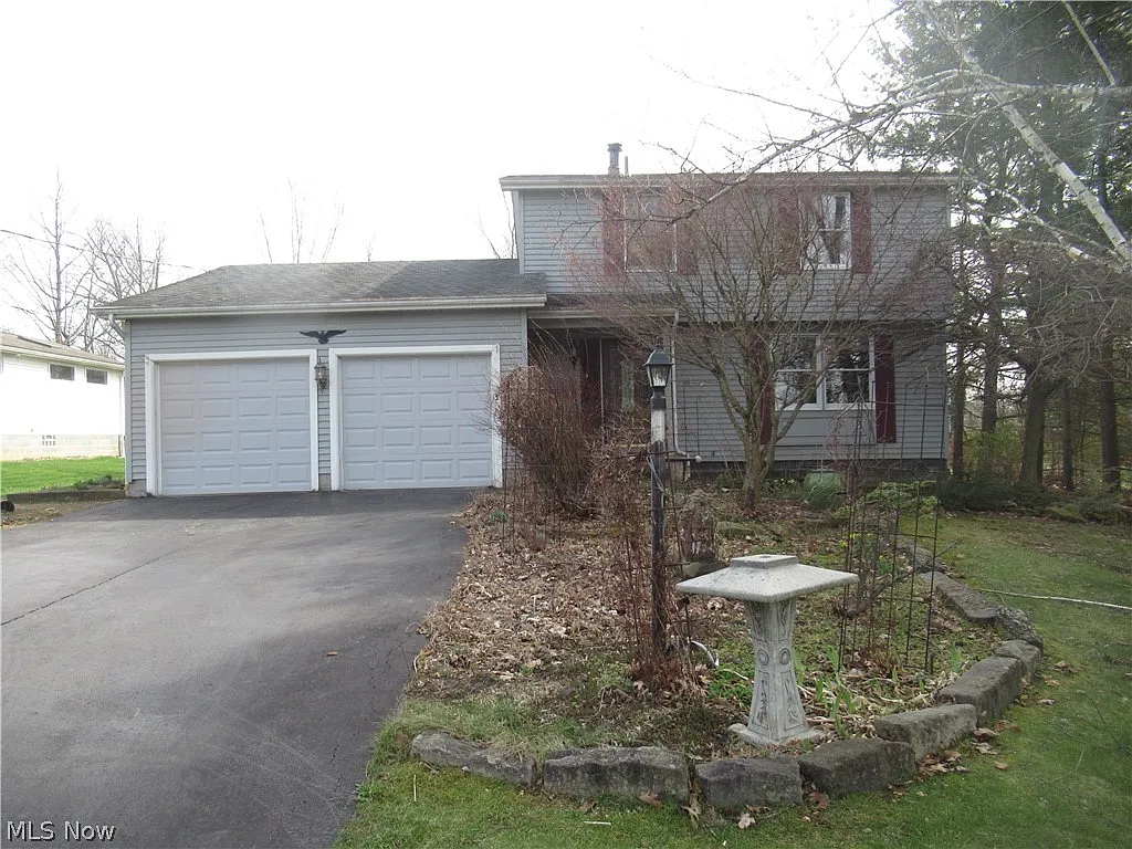 6919 Kirk Rd photo 1
