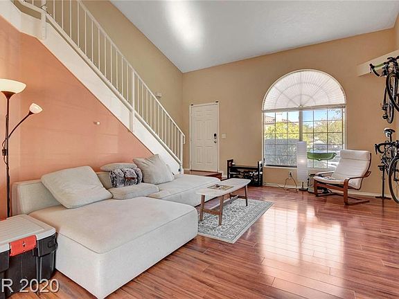4th image of 7725 Amato Ave