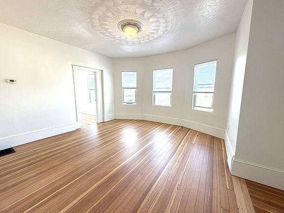 4th image of 1808 River St APT 2