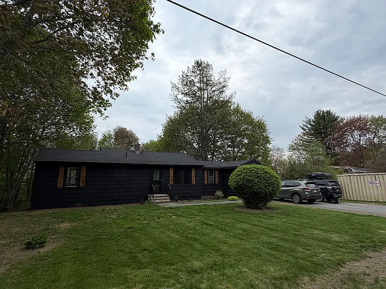 99 Old County Rd — Photo 3