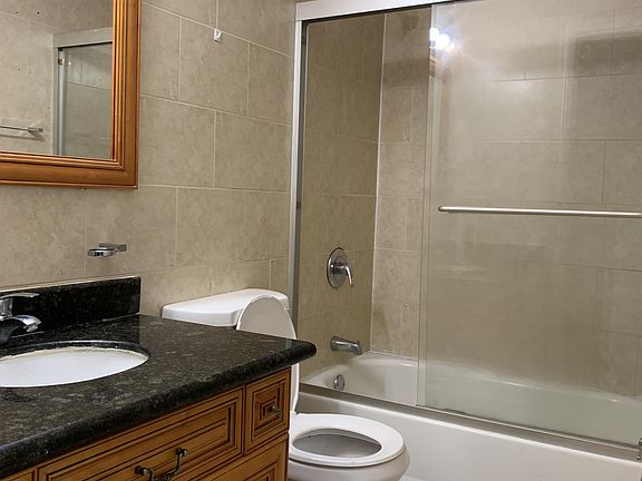 5th image of 7202 Southgate Blvd