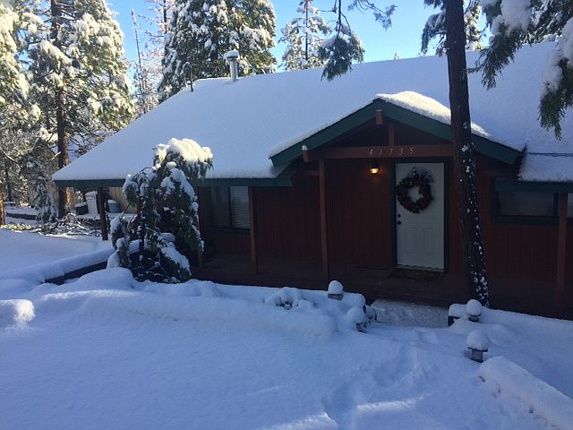 1st image of 41735 Merriman Ln