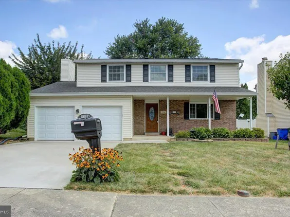 1796 Harvest Dr, Frederick, MD 21702
