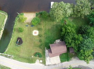 4337 Riverside Rd, Waterford, WI 53185