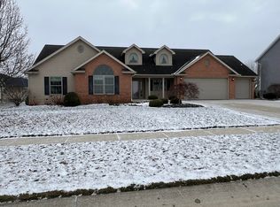 913 Stoneybrook Dr, Saint Marys, OH 45885
