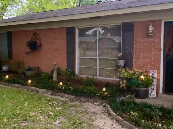 309 Jean Vidrine Dr, Ville Platte, LA 70586