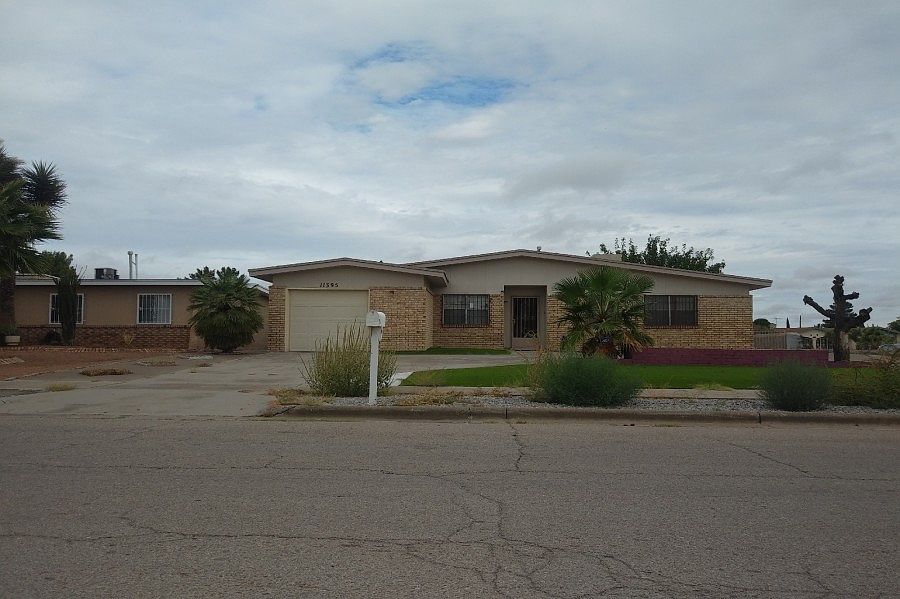 1st image of 11395 Beach Front Dr