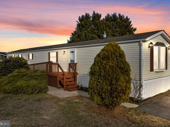 1204 Donna Marie Way #425, Bear, DE 19701