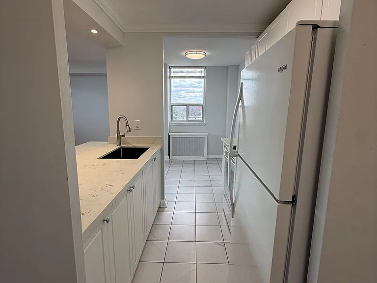 2663 Lake Shore Blvd W #802 — Photo 15
