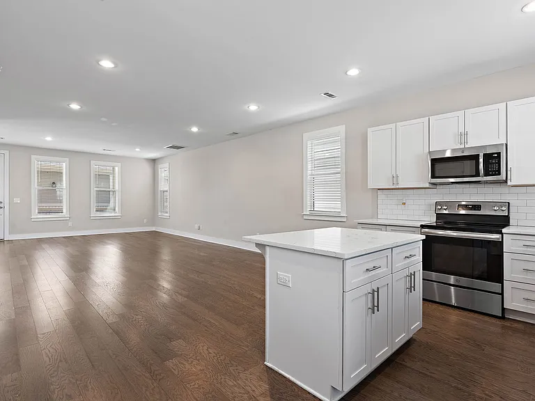 733 Mill Creek Meadow Dr — Photo 18