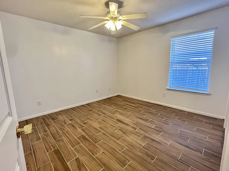5427 Ricci St #2 — Photo 13
