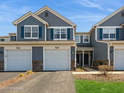 710 Woodewind Dr, Naperville, IL, 60563
