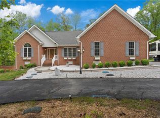 1130 Johns Rd, Carson, VA 23830