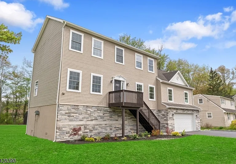 128 Big Piece Rd — Photo 1
